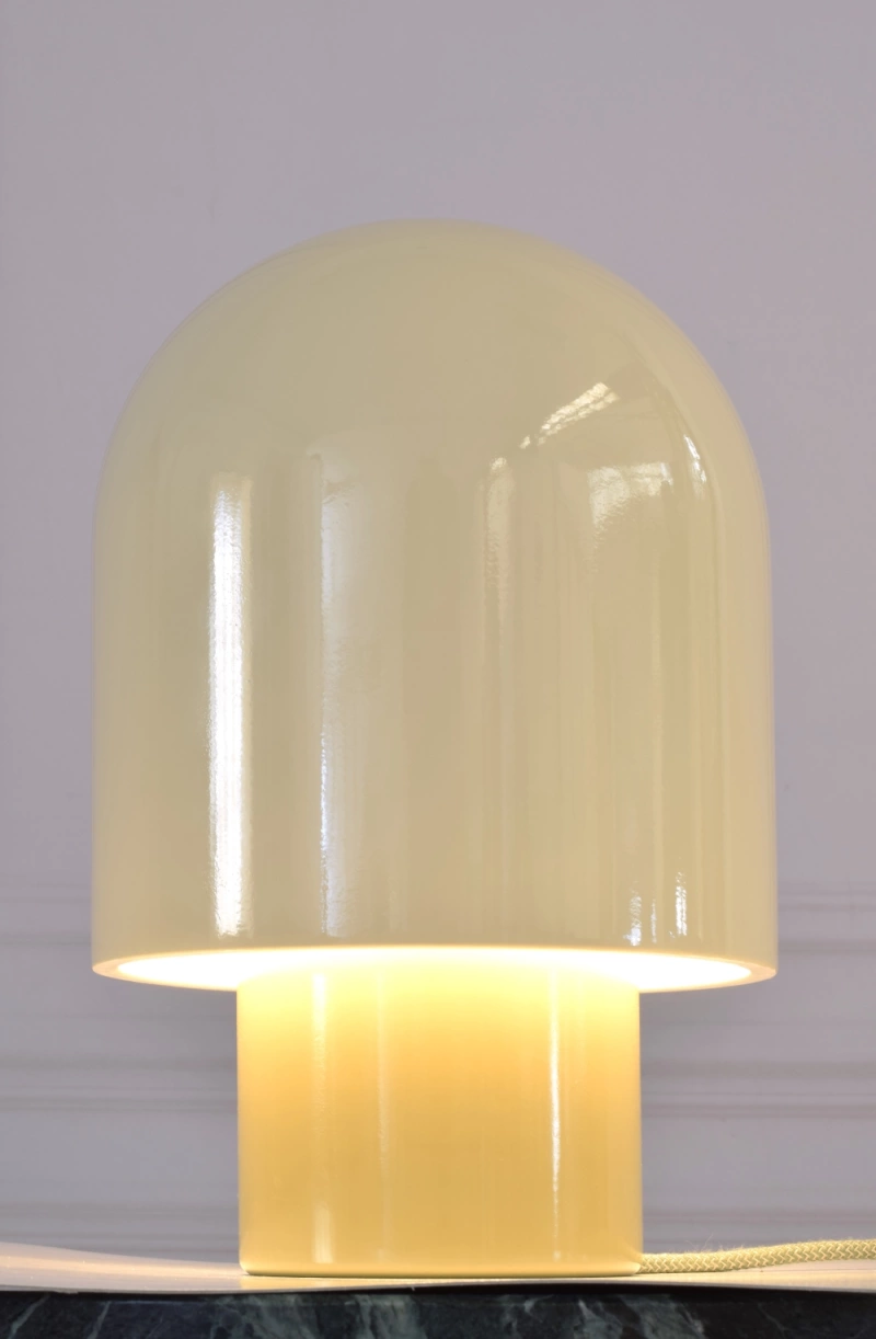 20230801-2100-arthur-vallin-amal-rakibi-gallery-table-lamp-medium-light.webp