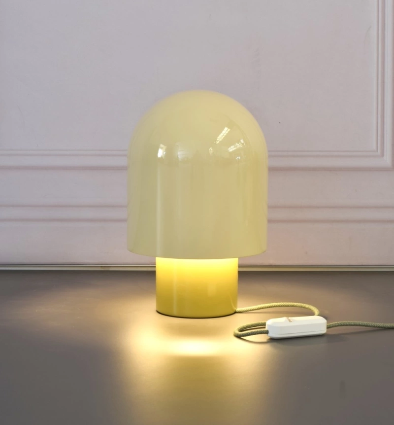 20230801-2108-arthur-vallin-amal-rakibi-gallery-table-lamp-medium-light-2.webp