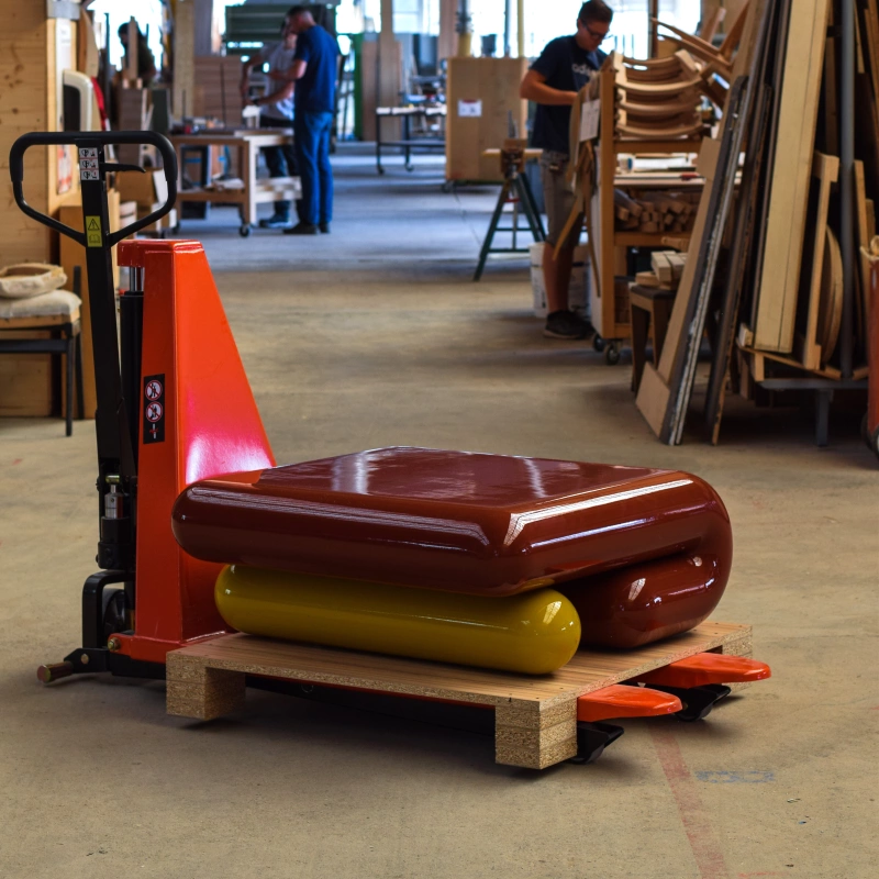 20230801-2110-arthur-vallin-amal-rakibi-gallery-coffee-table-3.webp